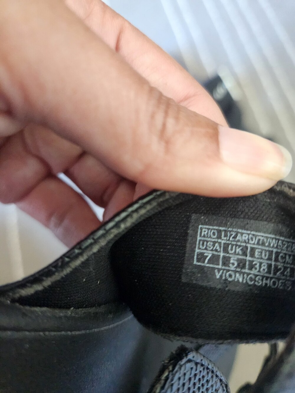 Vionic Rio Black Slide Sandals - Picture 3 of 8